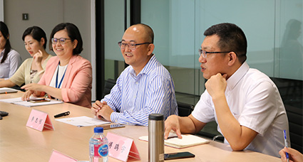 上海黄浦区委副书记、区长巢克俭走访君创租赁